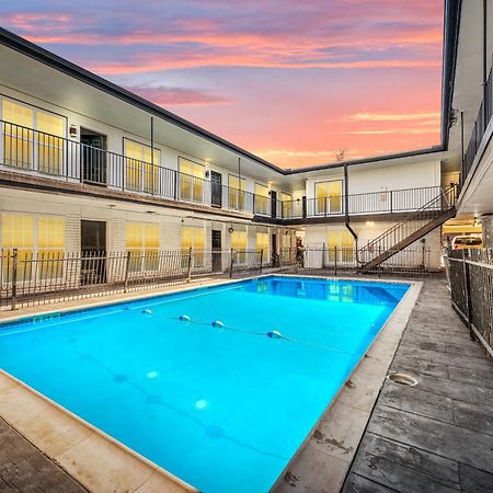 Warm Heights 2Br With Pool & Free Parking Apartment Houston Luaran gambar