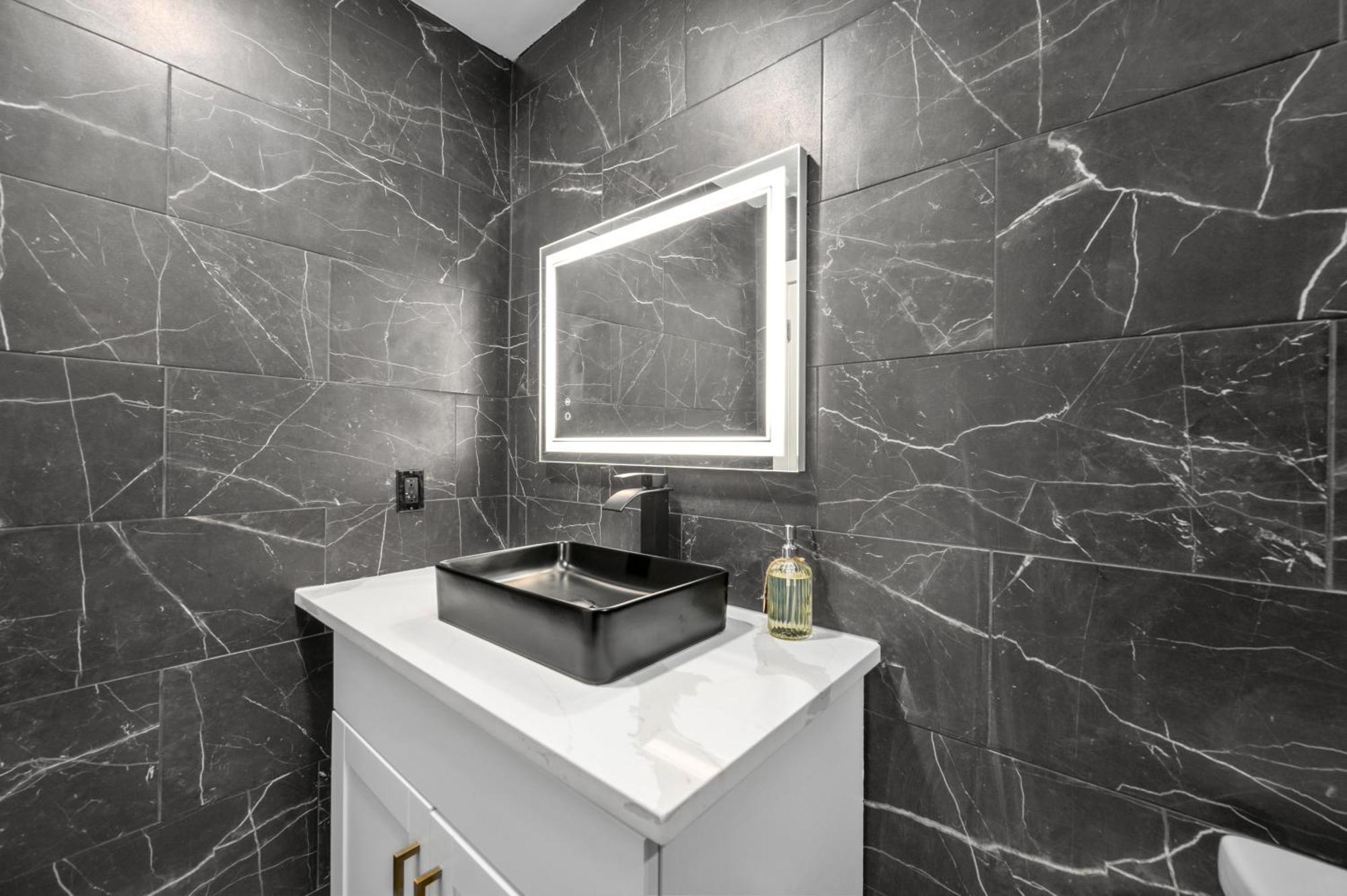 Warm Heights 2Br With Pool & Free Parking Apartment Houston Luaran gambar